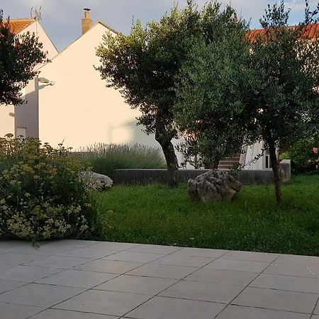 Sobe Zeneral Ξενοδοχείο Novalja Εξωτερικό φωτογραφία